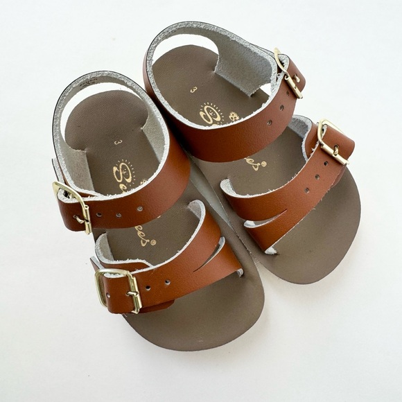 Size 3 Salt Water Sea Wee Sandals - Picture 1 of 3
